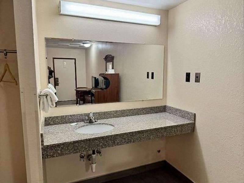 1602468F0BDF48CF657599E15D6320D9