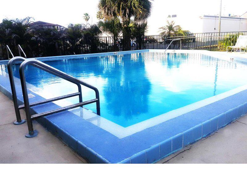 255A5C42935DAF303491CB9BD72A9C0D