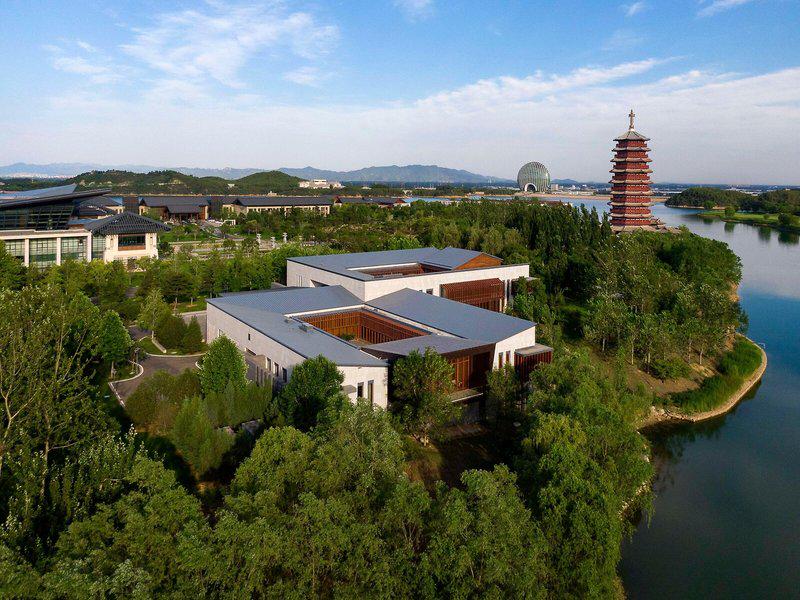 985B3B1B42D8820D2275C1812CFE906E