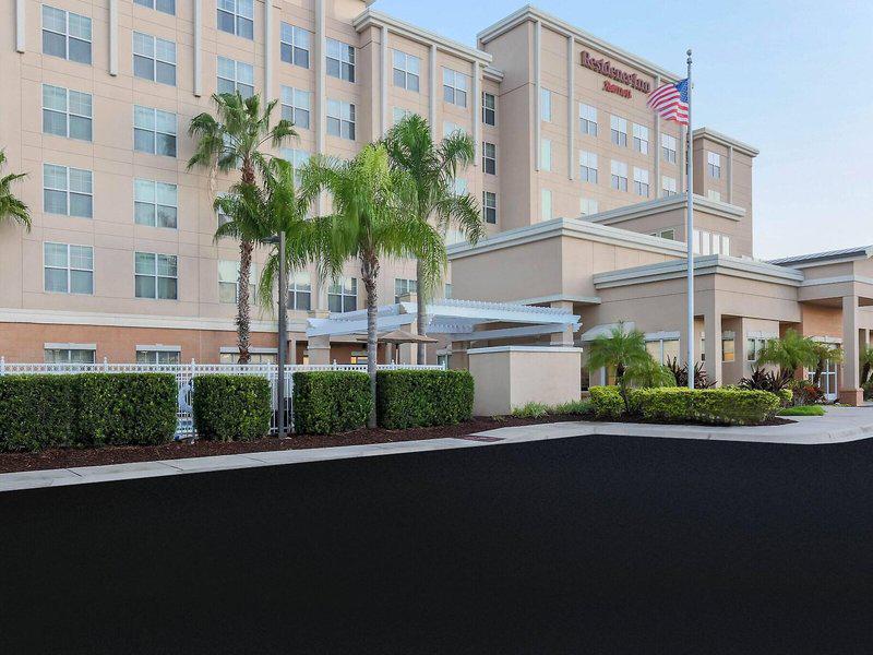 384725570B9DA301697108AE00DD55C7