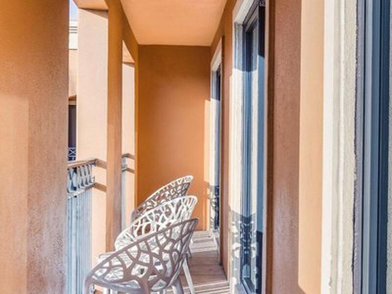 9DF4379E111937A51698F9CDA837B72D