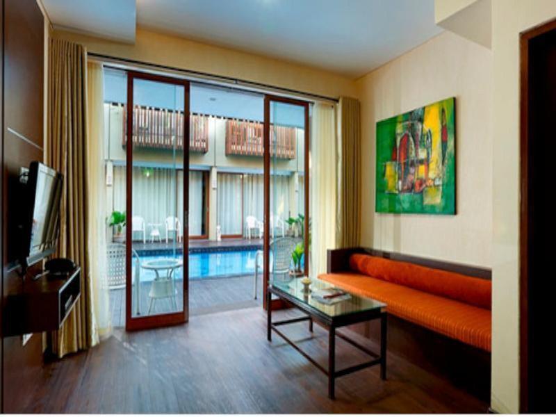 49E932858E7A41E793B400F39BAC4E62