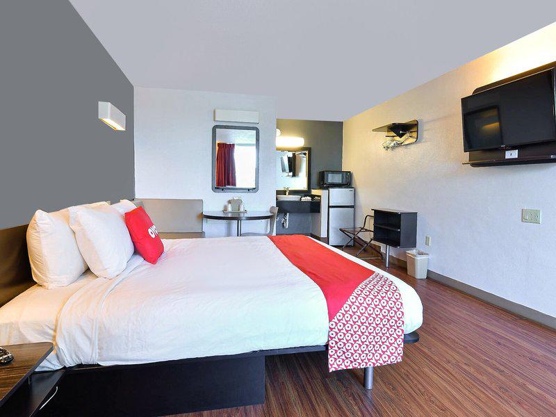 A51C2C3D4E81B9E47DF6661C6210676E