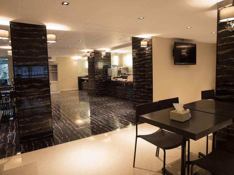 ED7D9DB529925E8C1C1B7558206A455B