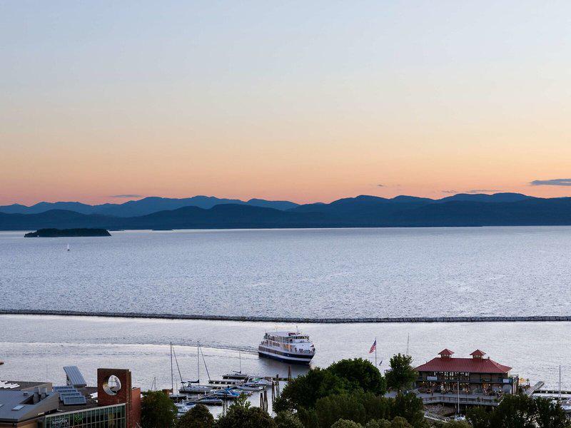 40278CE7F4C5B5F9E6E730C1C402E346