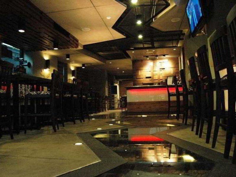 CFE67E4AB713D455ABA7617FD80807EC