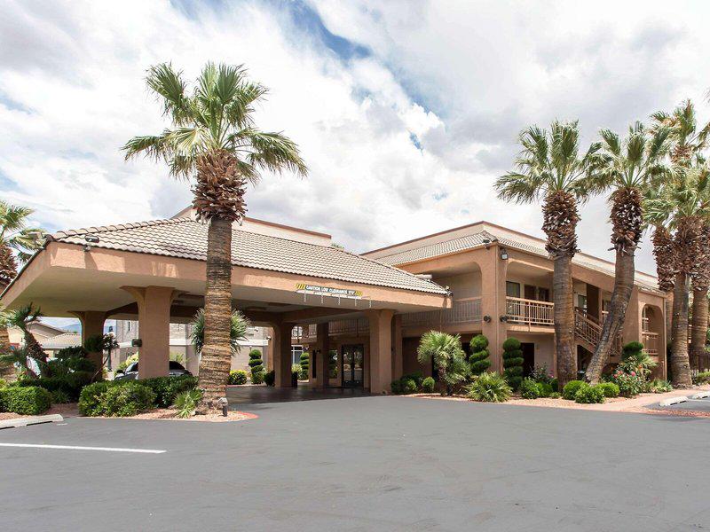 FF049662E864801EA6D7B68E8A4CCAB7