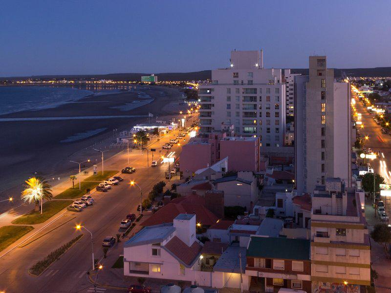 851C4BEF10605C85235E0C79B83FDA54