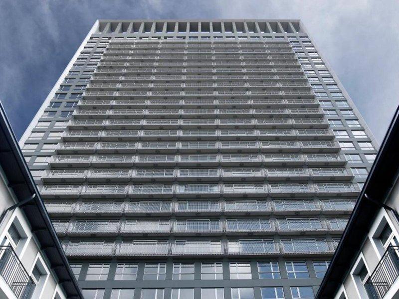 2EE4CD9AABA3242526FA33F38BA000E2