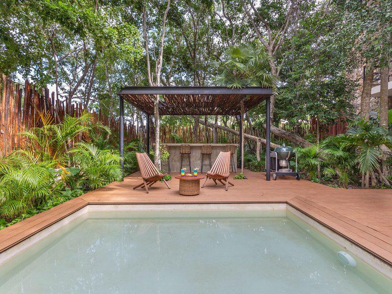 F59C93F2C956FBD94D91A161B7CC3EE5