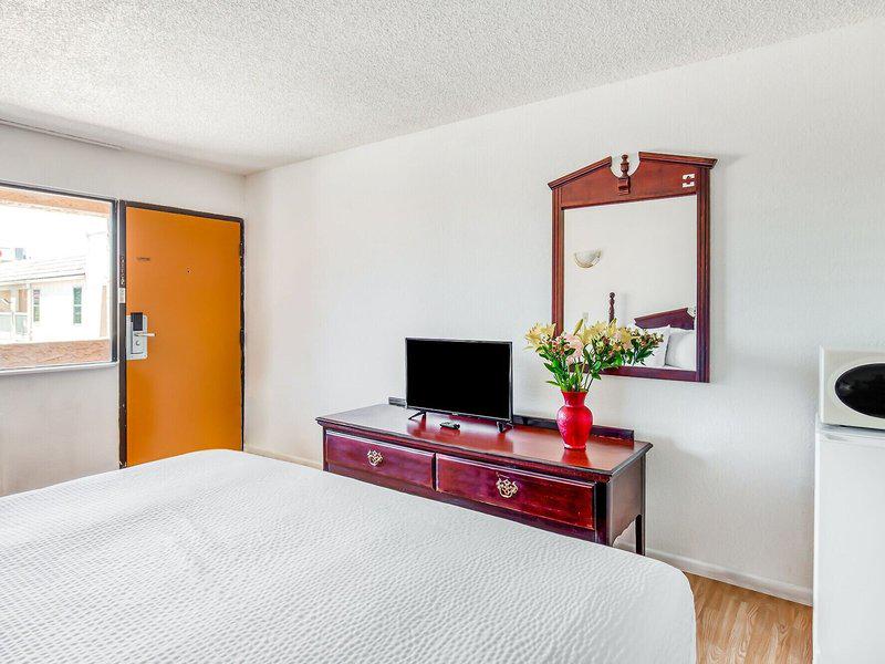 4BE486D587D5531D341AA0CD84FF7D1E