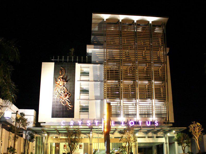 726DD9CFE56B0DBF76DD336A55A4137E