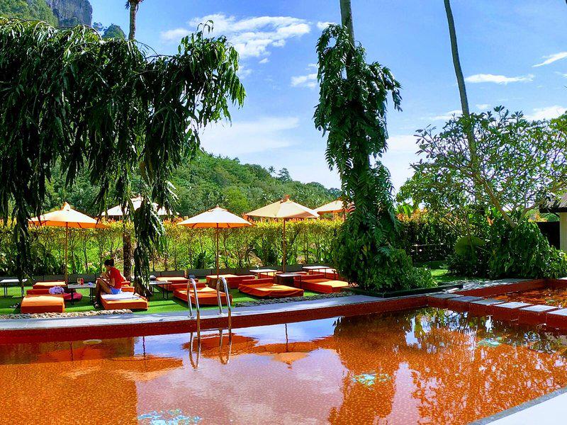 7B9036ABE623F7B823411016B1BE1A36