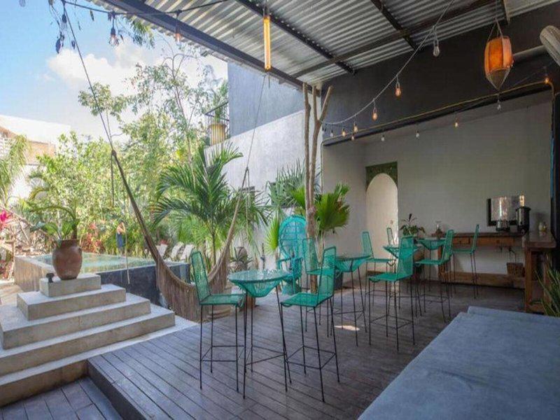 30B144650E0A1D20E6613FB1F0B0A512