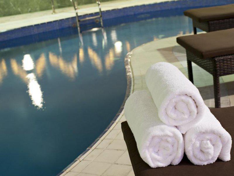 5C7775DF2871F5FBA3C48E1822BA6156