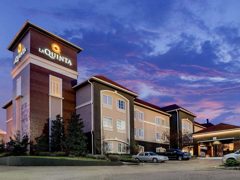 DE8E7929DC89977412292AFED6B42046