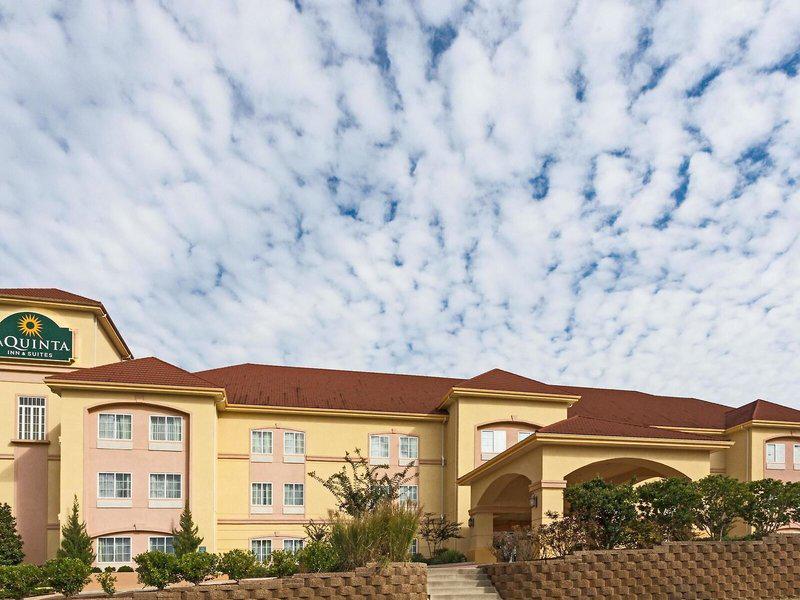 E01B93232ACC657216804F454046CD68