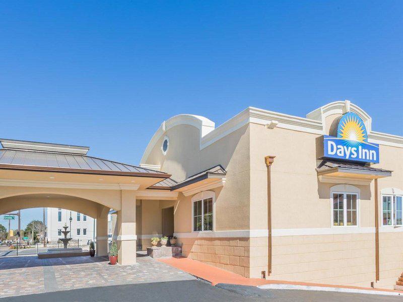 CC1285950BBF654B09B6AAA9D22F79F6