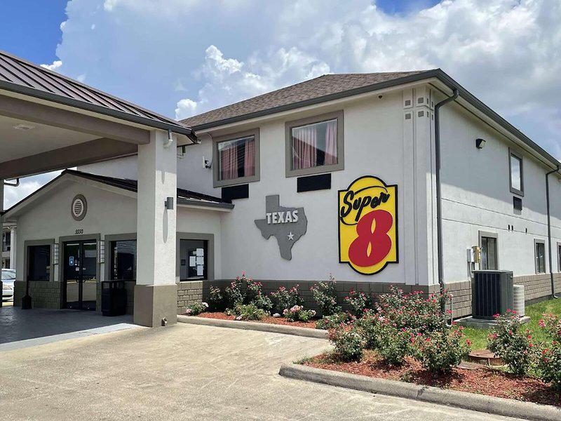 D829B4BCE7550AA7CD4650E8B9A33083