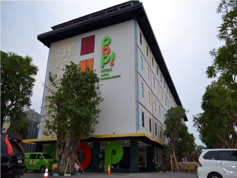 011AACA414C937D3A72FC696F5BD5B7C