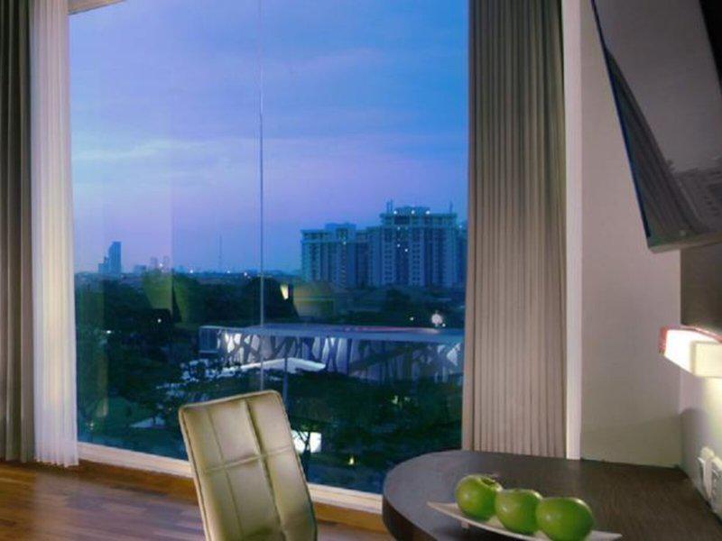 0E4AAA569B62E6DEB4E94ACE75F10E70