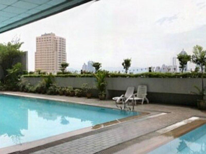 CC410227B9CA2CFD62E68D029A053885