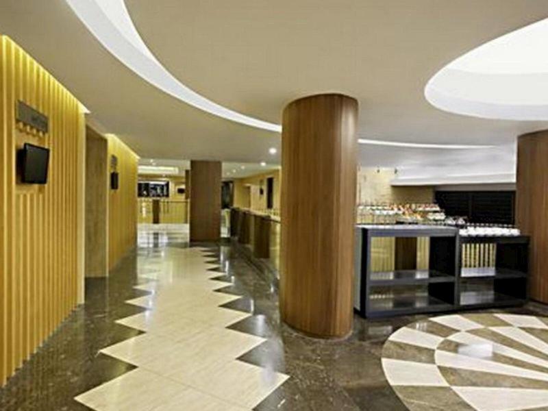 F4FE5590CD55775052E83440D652B931