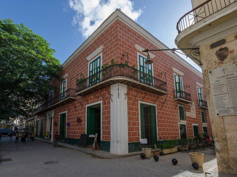 EB8B87AA39087576CF0F2F94F80A3DAF