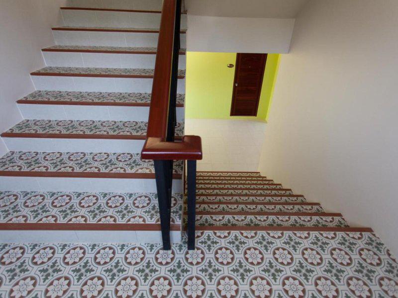 F1A00C5ED2ACEA76E4C679648B3F1E96