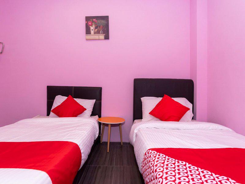 241FBDCD11826257B7F9A6648855D888