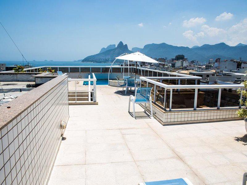 1BA0749C097B93FCF94565B70C70CDE4