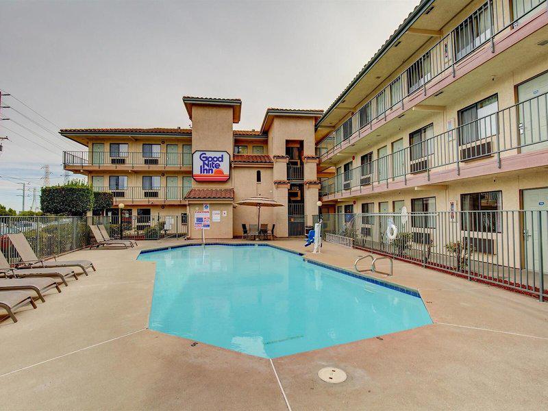 3979387D20DAD6F18FC4836337FDB098