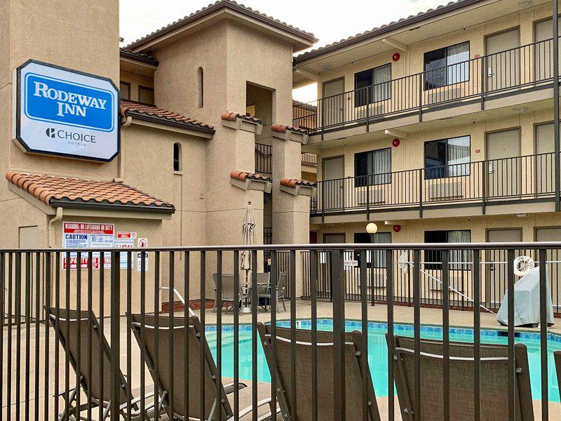 0DFF741E89DE05BFC97220FFE64E23FE