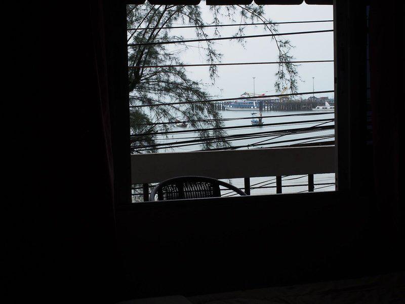 0DF6BDE1C09D763E33D1CAD096F33916