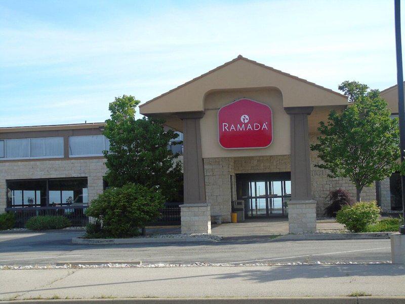 4489C921D04F0AAAFB30BD1CE0B5D42E