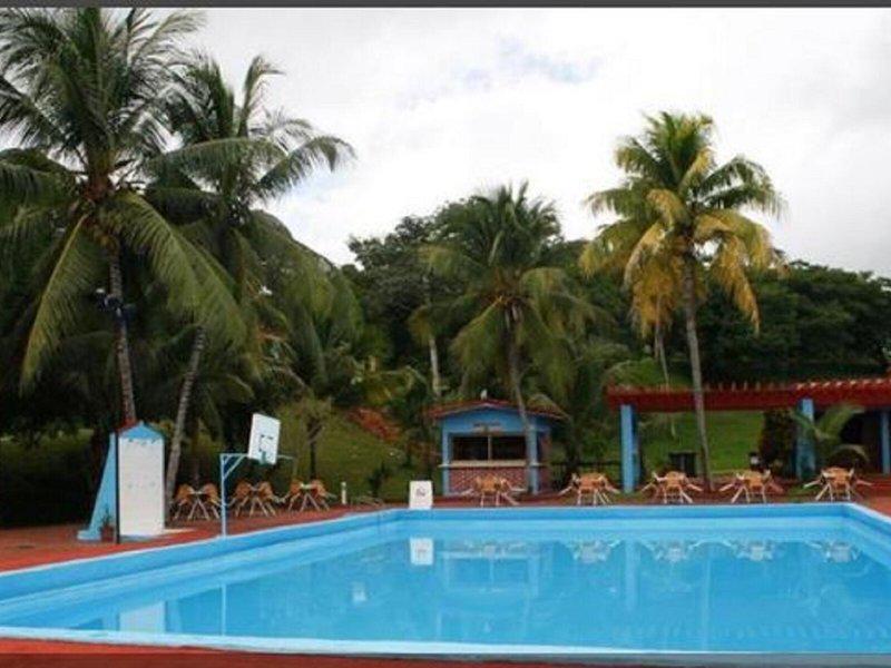 B5032E0B32579D96016617677BEAF97E