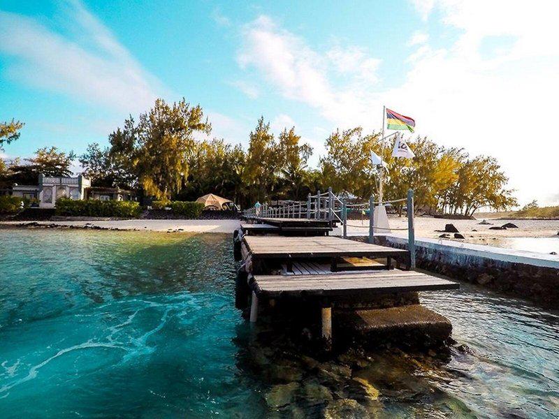 82D899B8CB21379BCB4241DE044D08E3