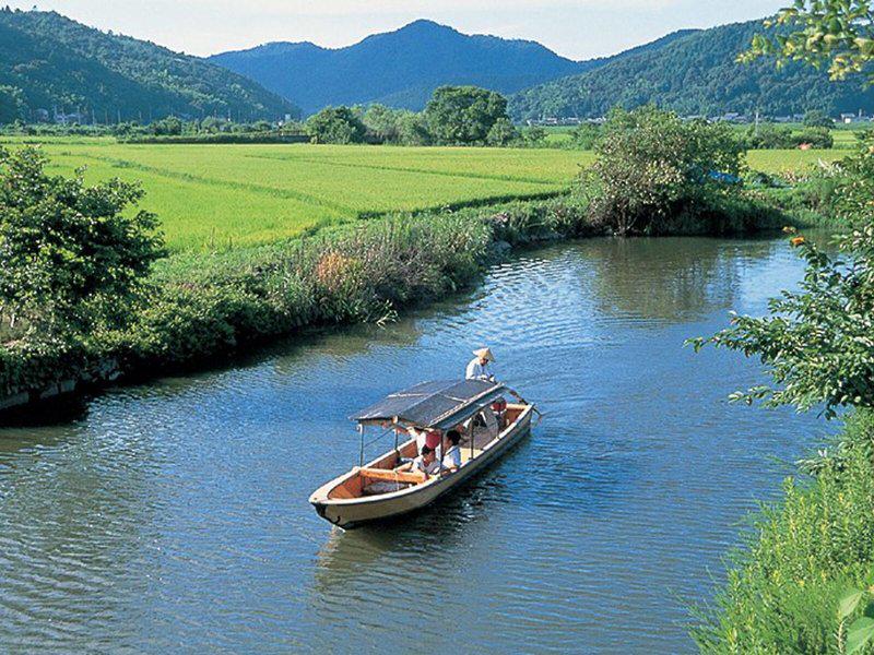 043D7670FE72AE3AC6C073569DD483A2