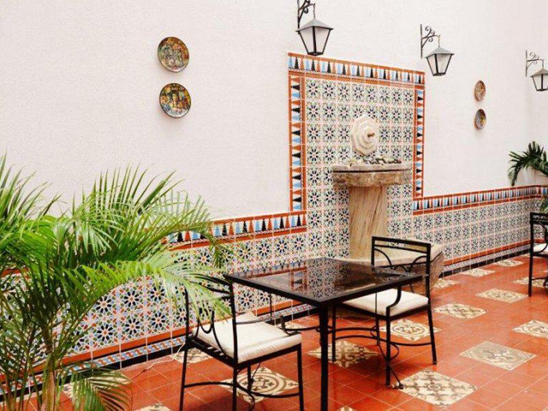 65F2A6610F04F4208094D68B75B82111