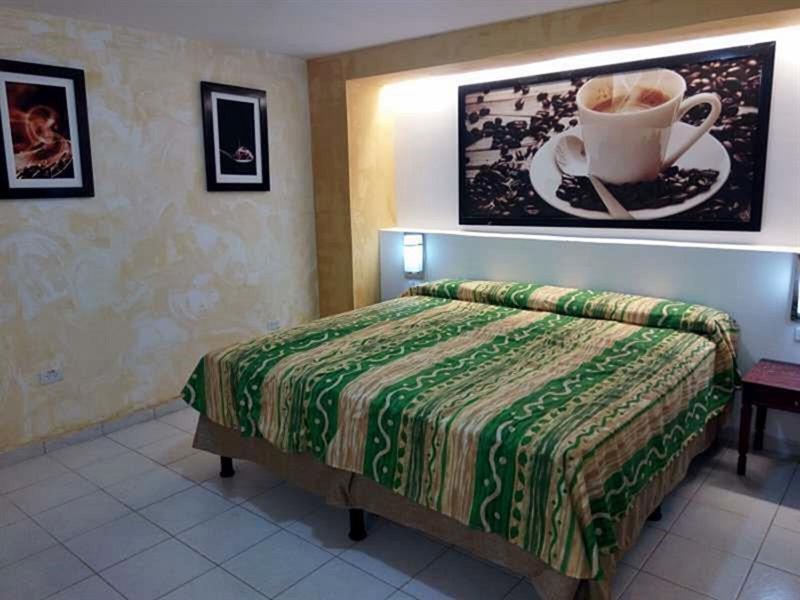 FBADA5E461BF3784656927F2F08A274E