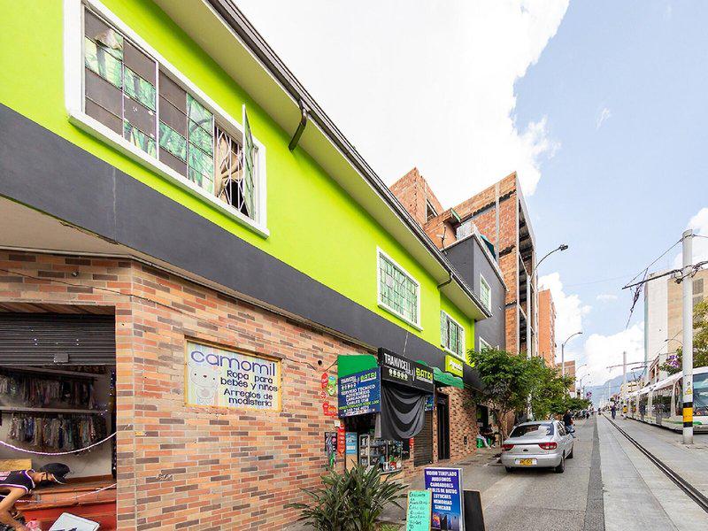 AD27F3929E4CEB3B8F89E510FDE3BEB4