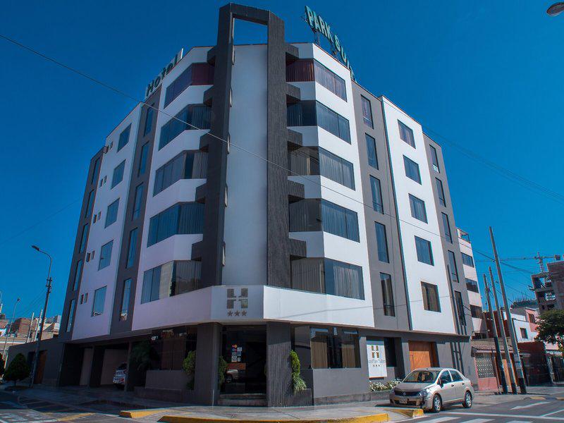 37AAA58D77CB7EE81D0BF7ECE0B15DED