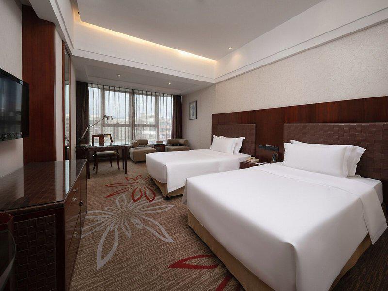 B605503DFAF6C8734C65F7B1BBC1022C