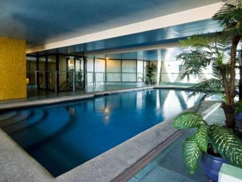 24337355C0BA81F3CA0F830A63D53C05