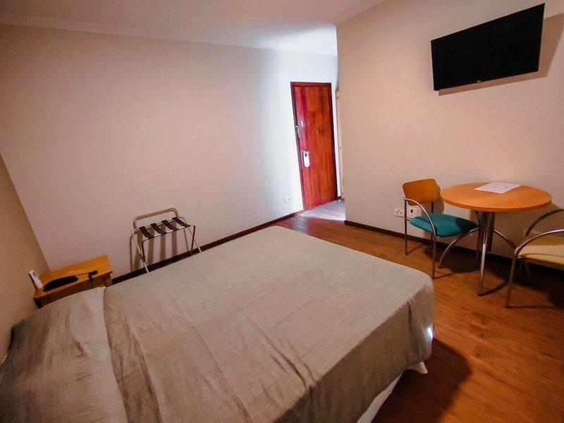 0BADB5C049EBC2B04AAD554FF2766225