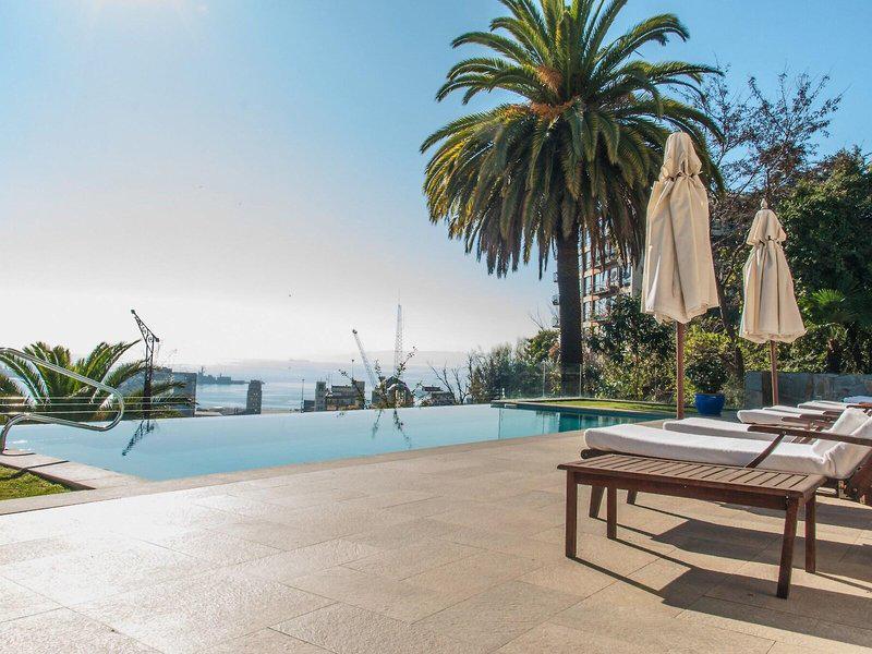 ADDDB4A7D9F639489954CCE72E4E472C