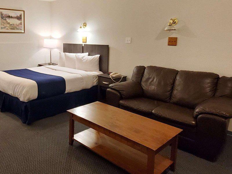 9B6DF2F12475FFE92F6C5ABBC31FF132