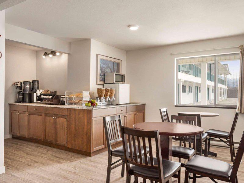 14569CD5BFF33A5C3A320B8B1638BD73