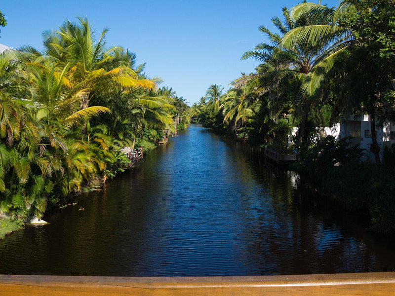 945A075F0EA2290BB143E48EC977C2A4