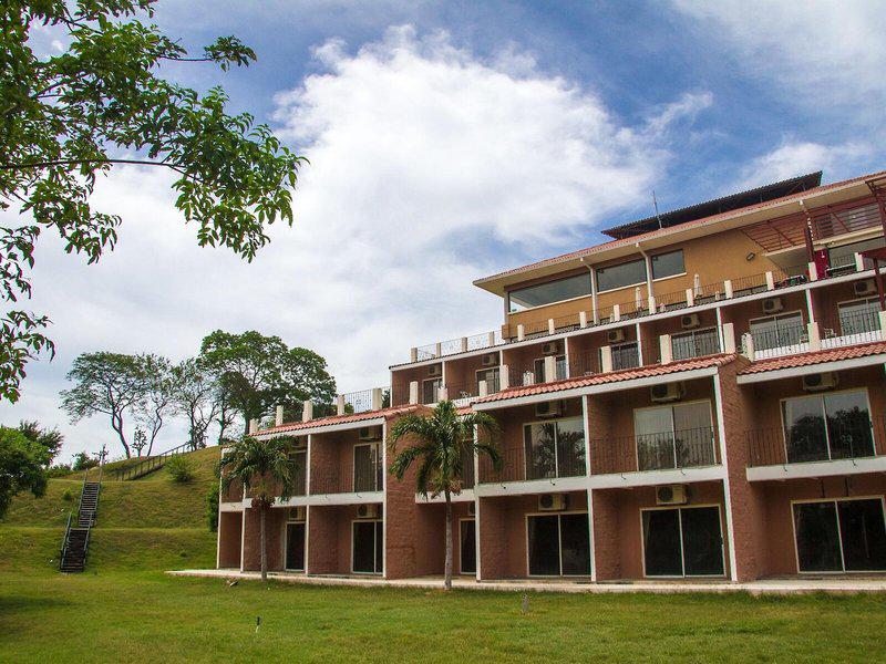 C1C2FE07CEEB52A556D852B6AEC12CCA